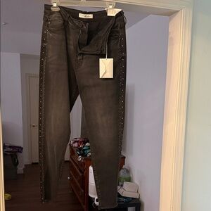 NWT KanCan Charcoal High Rise Jeans with Studded Detail 15/31